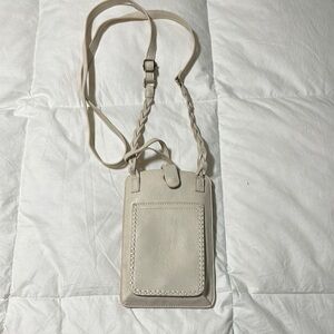 Elegant Cream Crossbody Bag